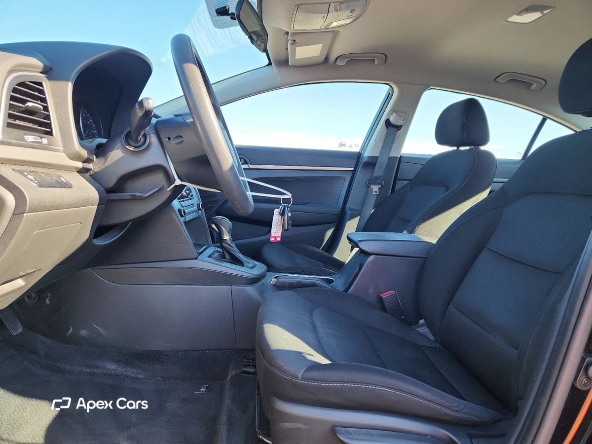 Hyundai Elantra 2018