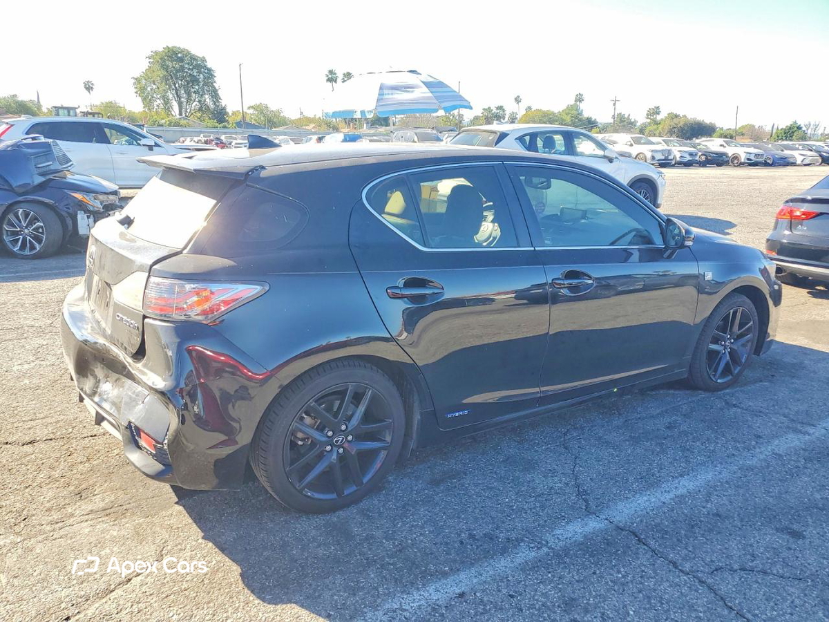 Lexus CT 2014