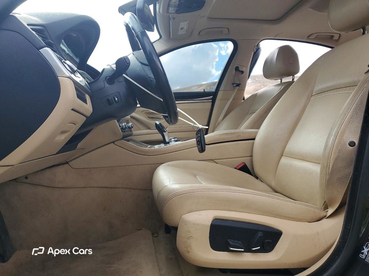 BMW Series 5 2015