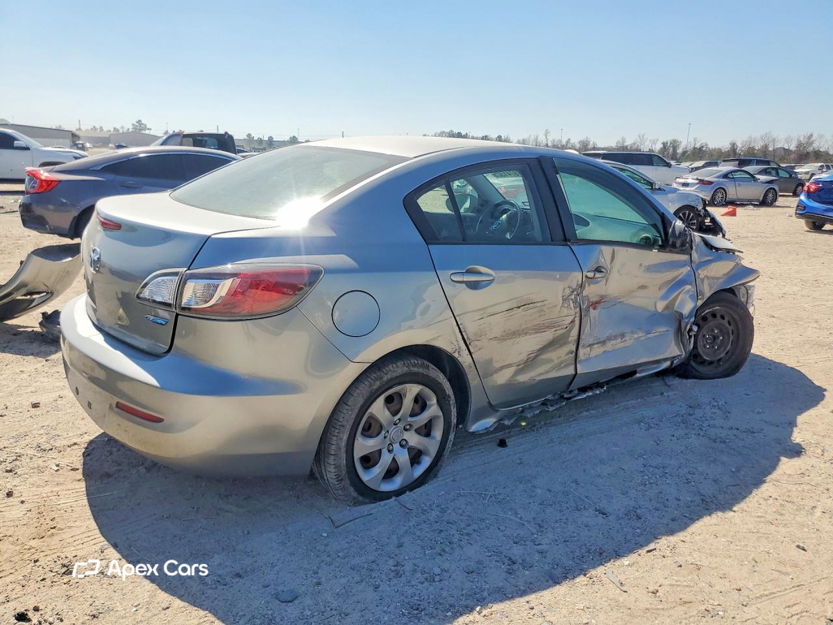 Mazda 3 2013