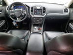Chrysler 300 2021
