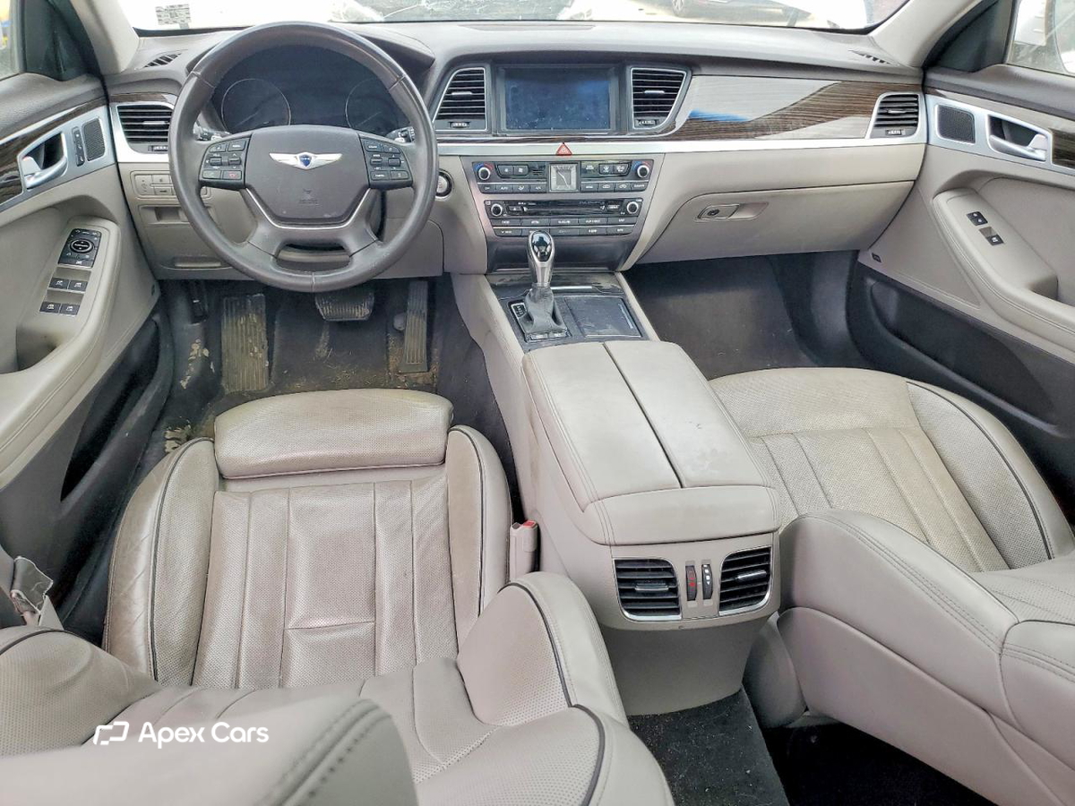 Hyundai Genesis 2015