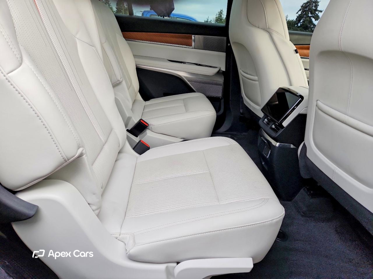 Cadillac XT4 2026
