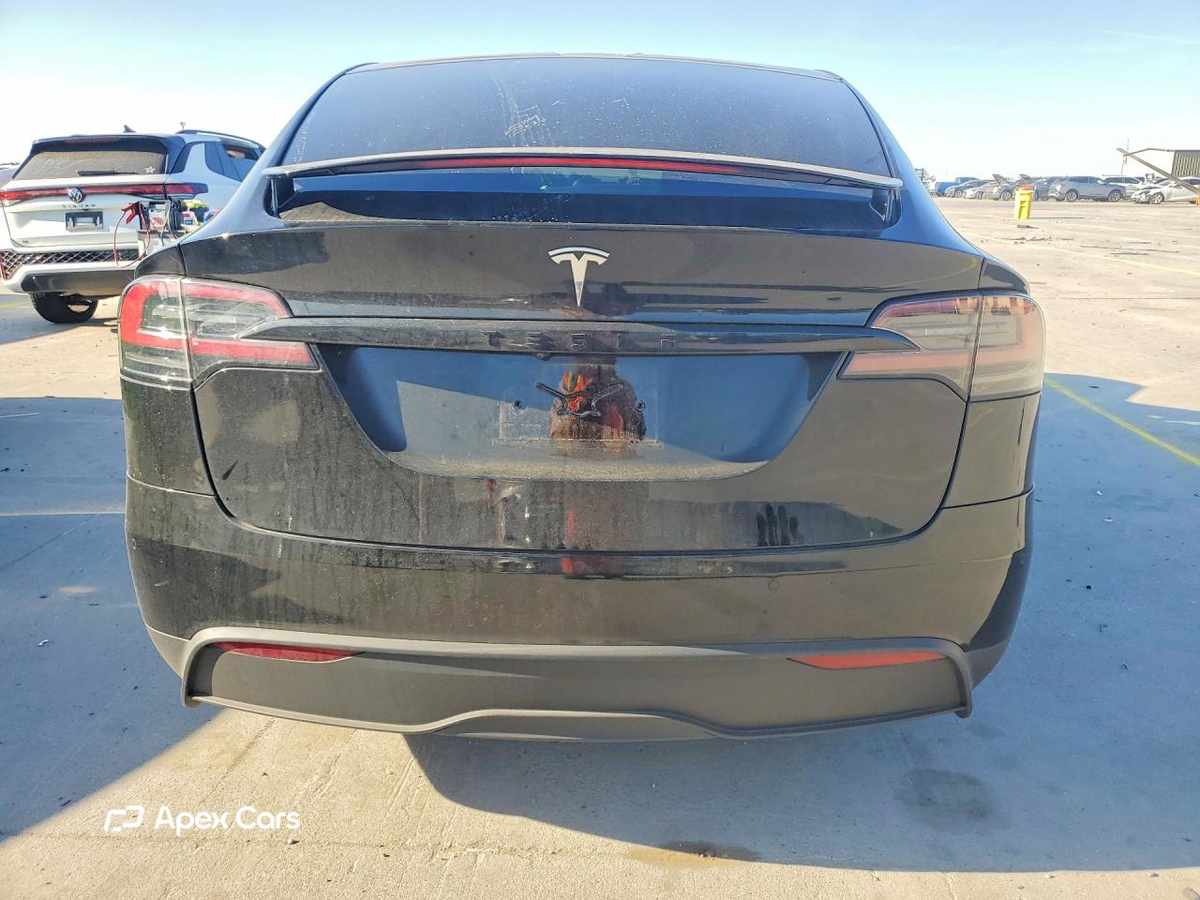 Tesla Model X 2023
