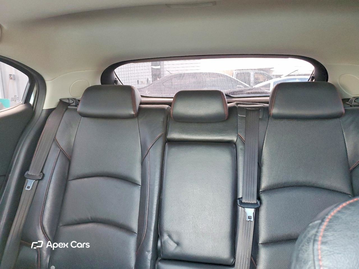 Mazda 3 2014
