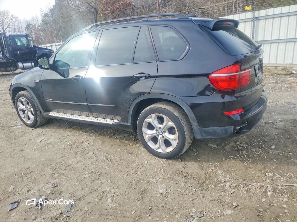 BMW X5 2011