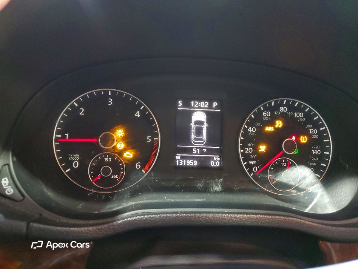 Volkswagen Passat 2013