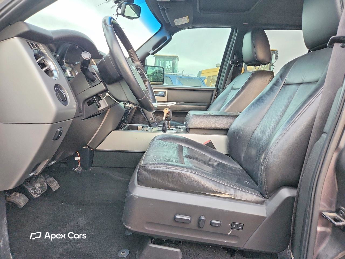 Ford Expedition 2014