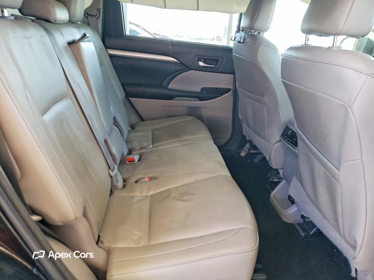 Toyota Highlander 2018