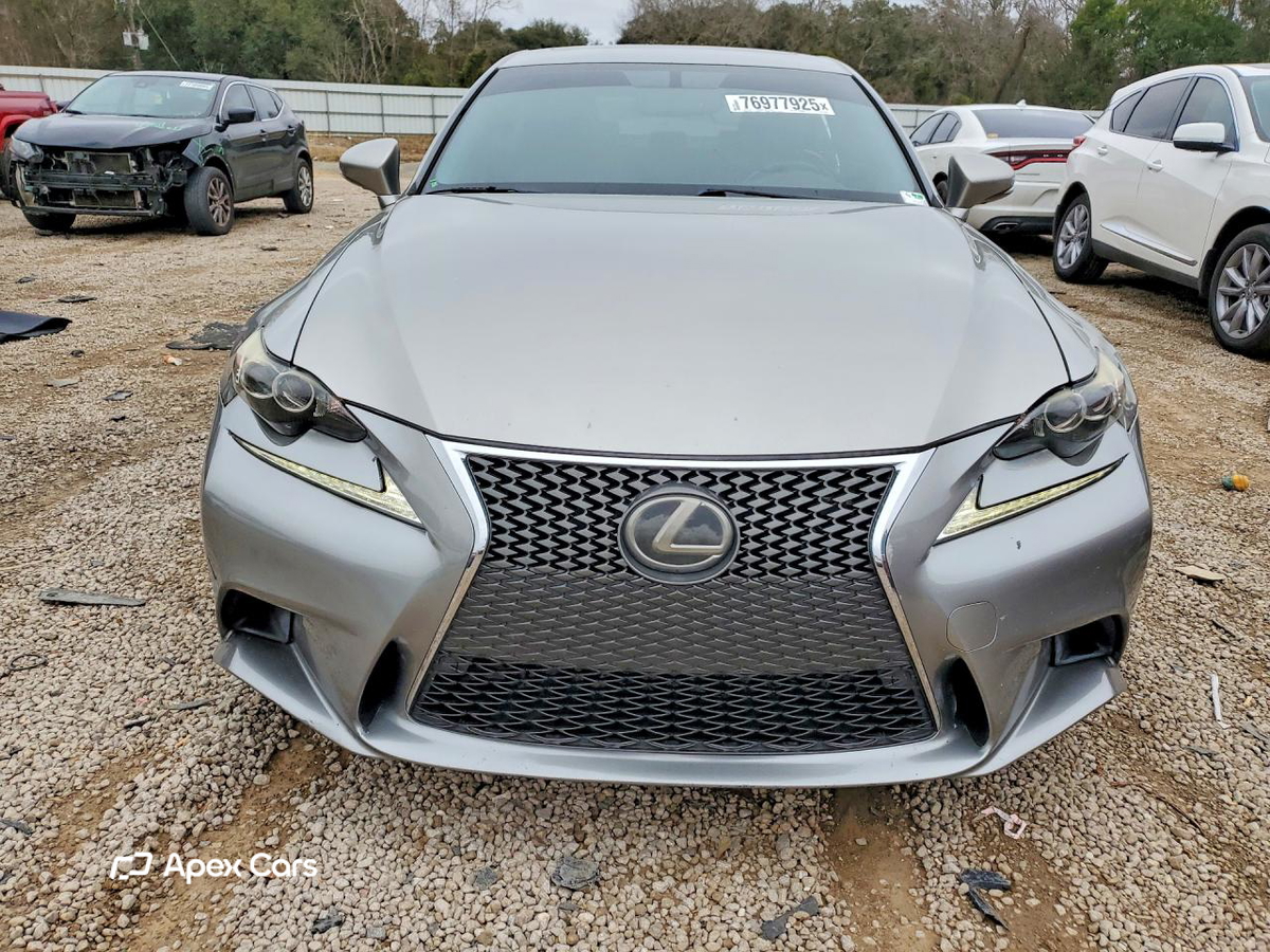 Lexus IS 2016