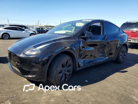 Tesla Model Y 2024 - Zdjęcie 1 z 13