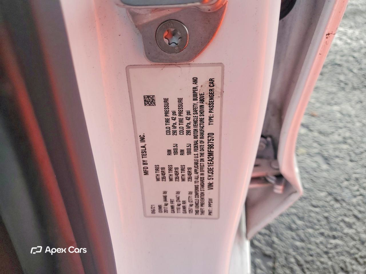 Tesla Model 3 2021