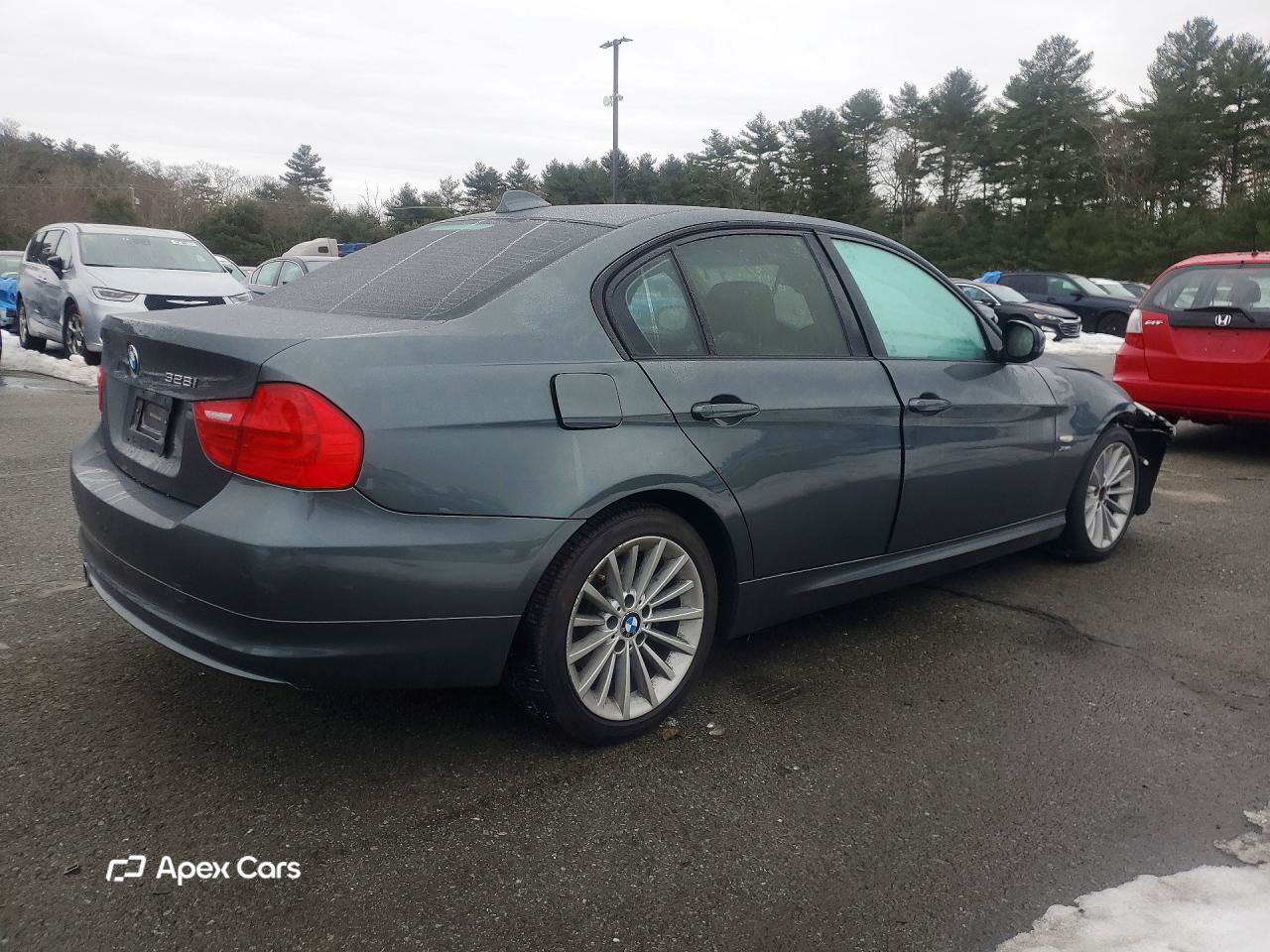 BMW Series 3 2010