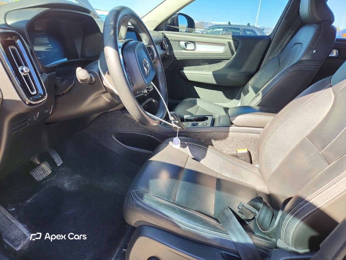Volvo XC40 2019