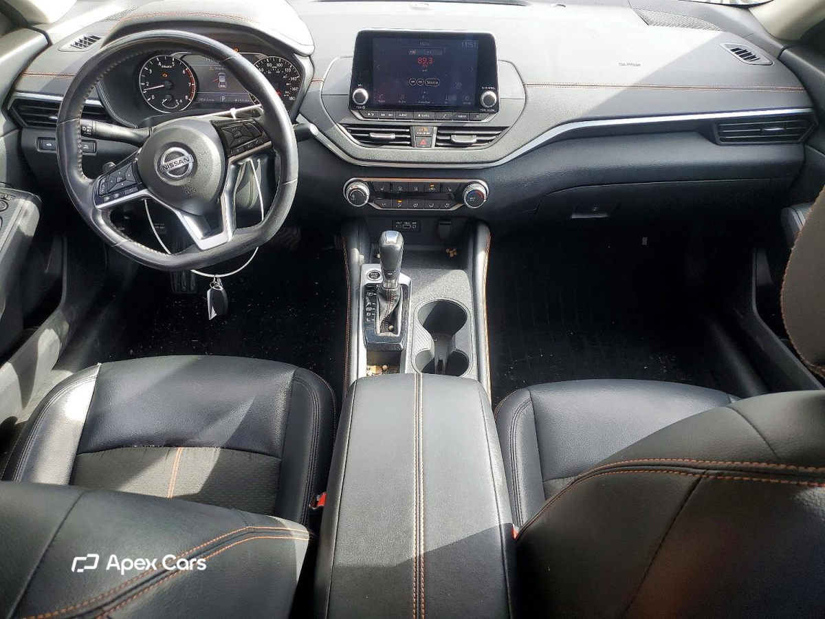 Nissan Altima 2020