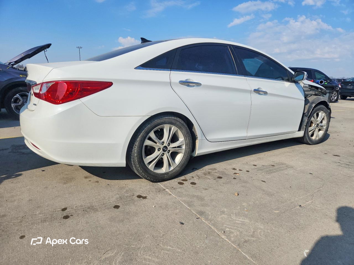 Hyundai Sonata 2012