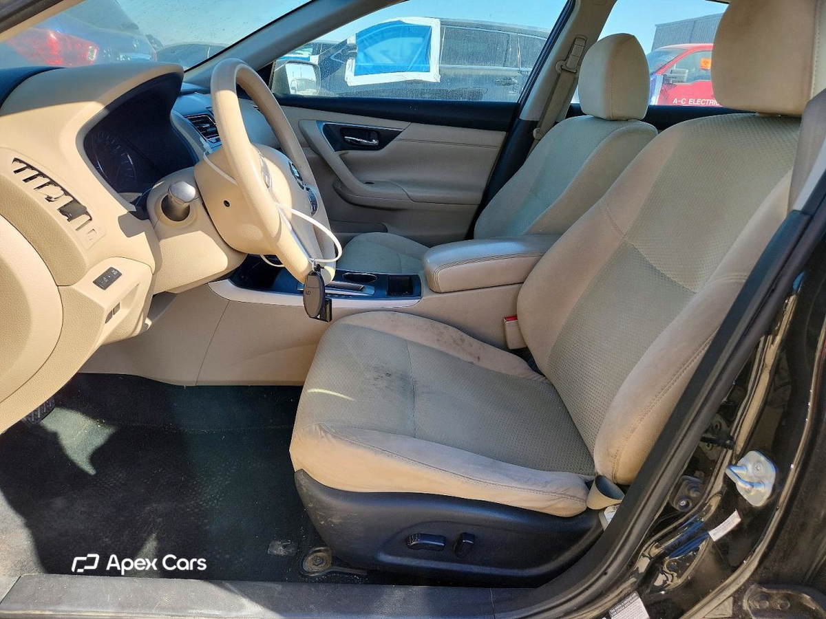 Nissan Altima 2015