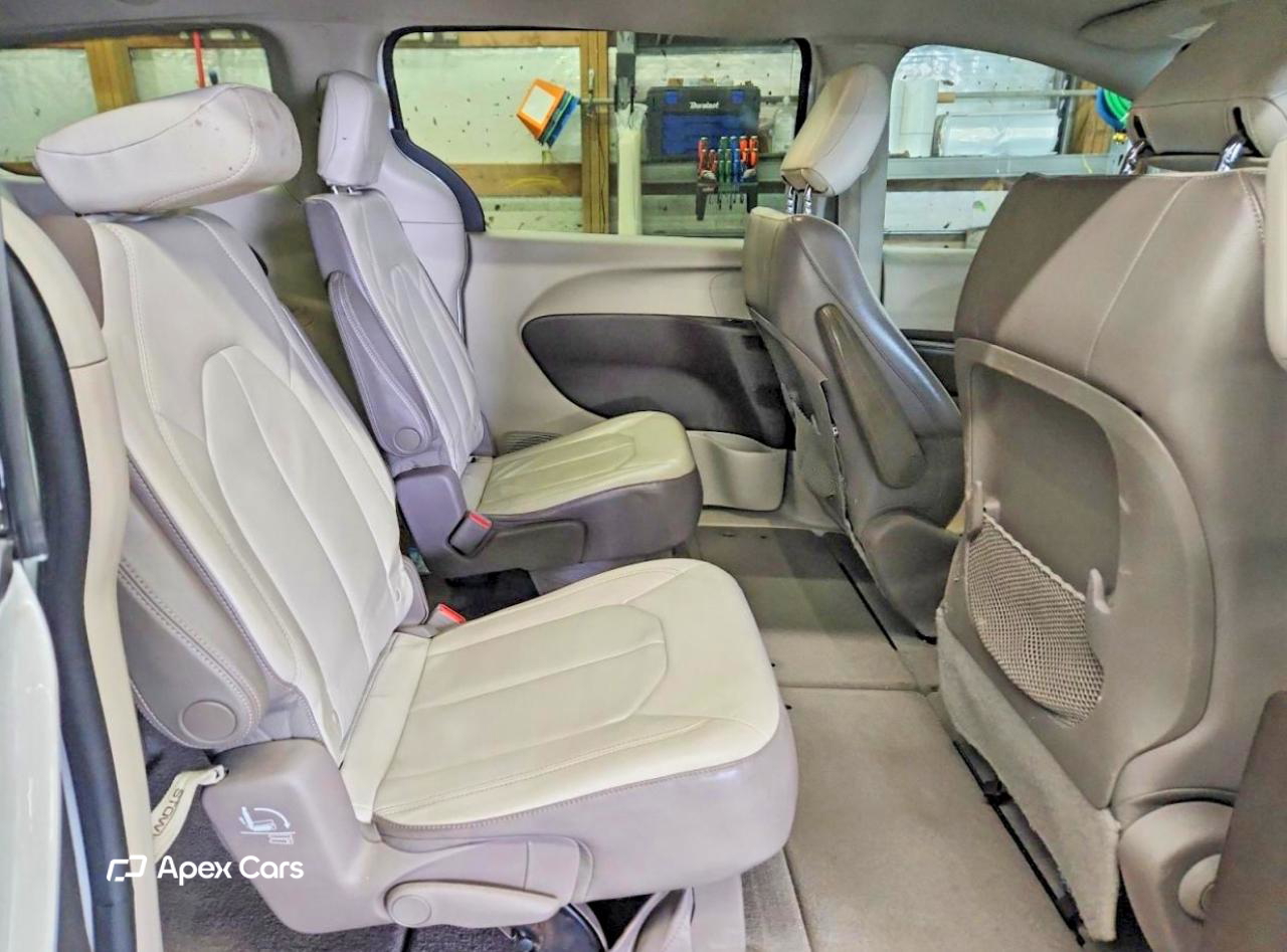 Chrysler Pacifica 2017