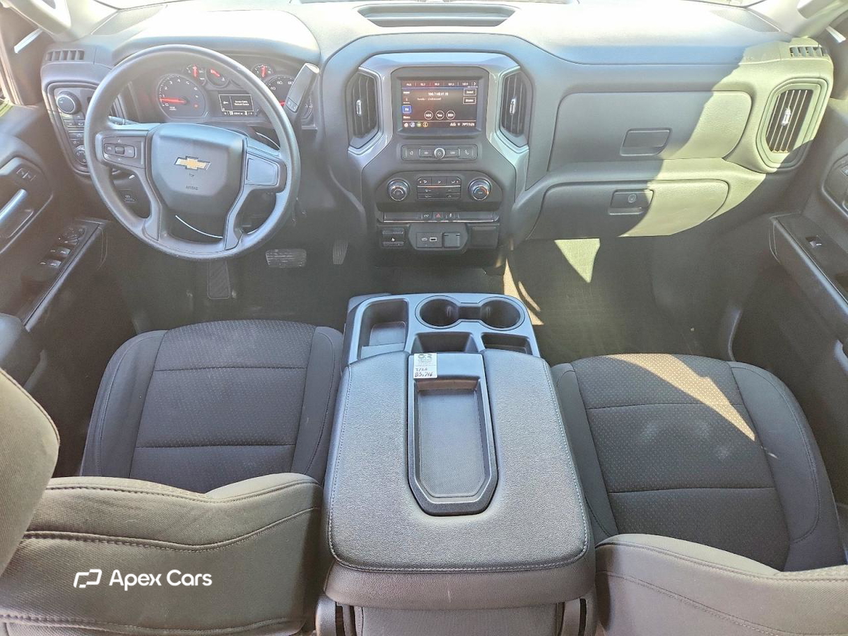 Chevrolet Silverado 2021
