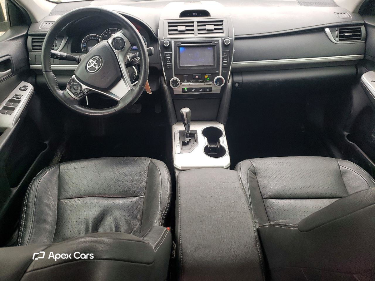 Toyota Camry 2012