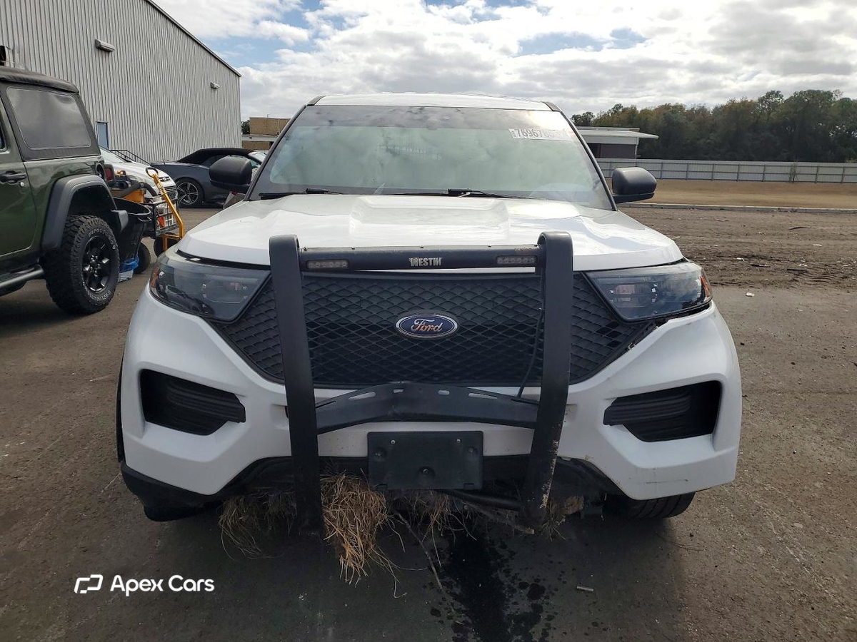 Ford Explorer 2021