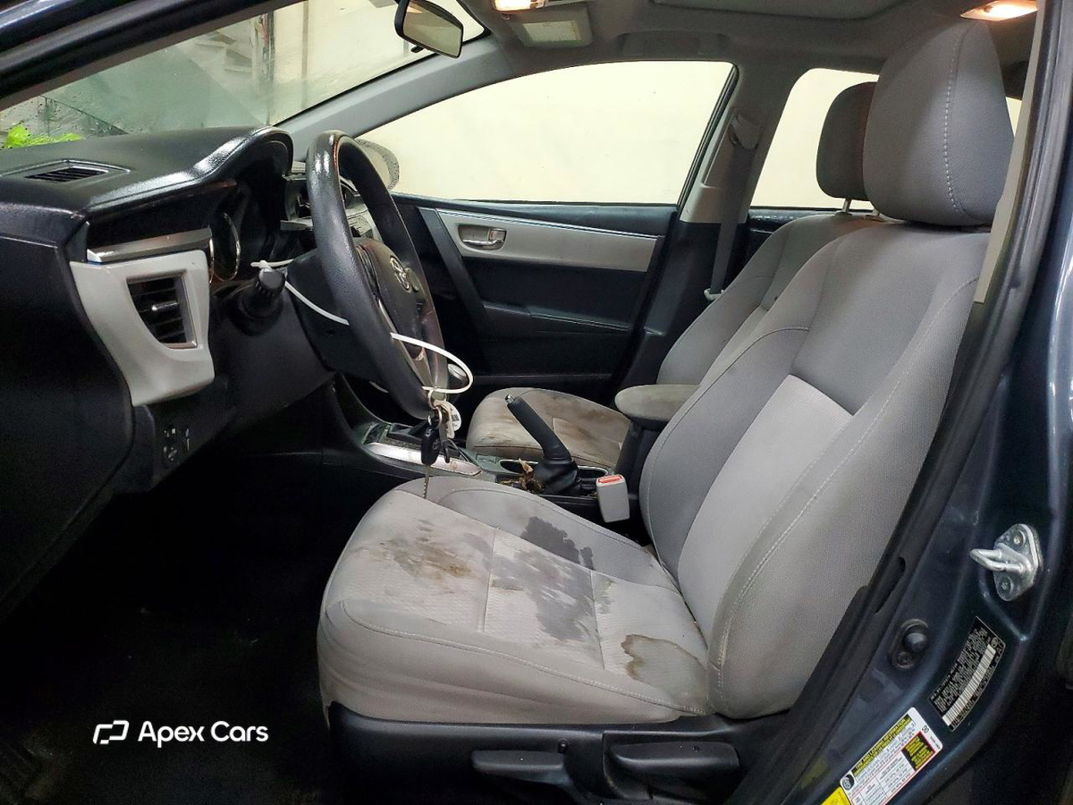 Toyota Corolla 2015