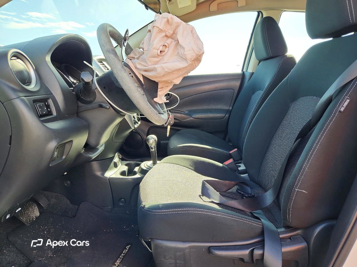 Nissan Versa 2017
