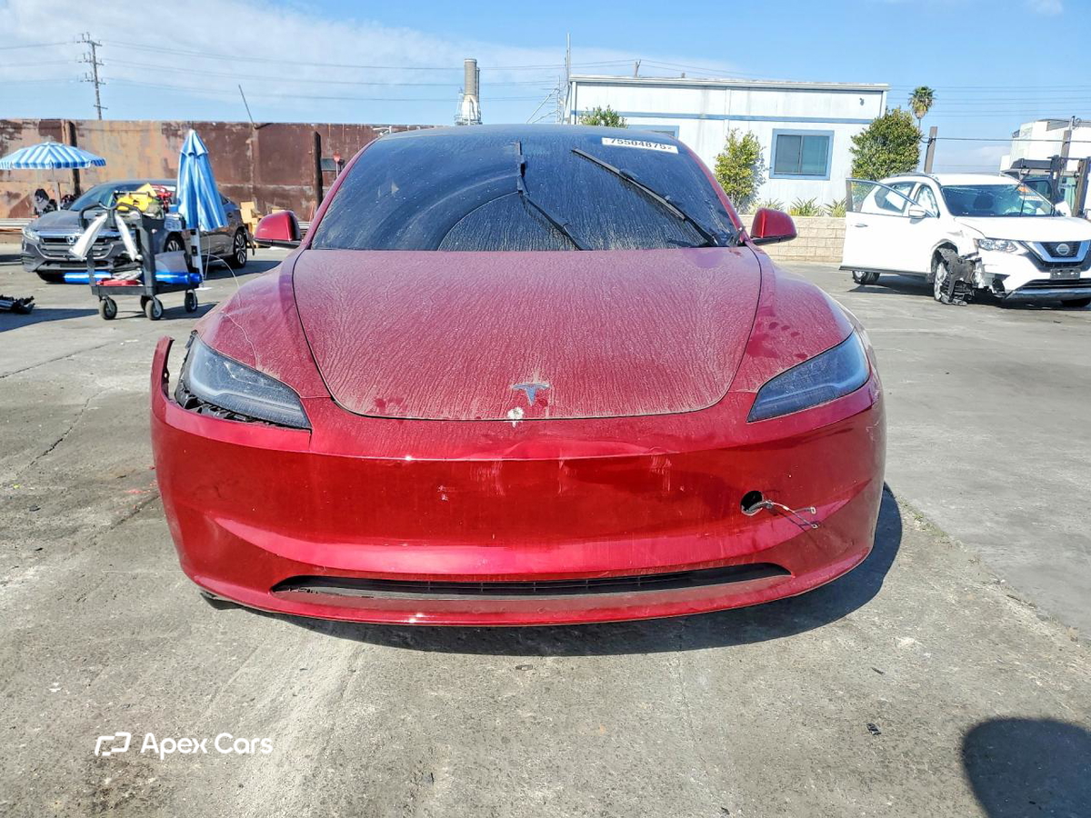 Tesla Model 3 2025