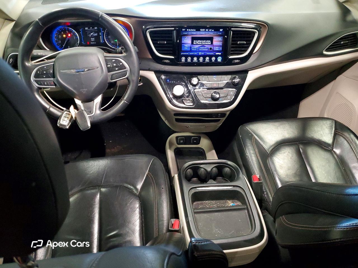 Chrysler Pacifica 2017