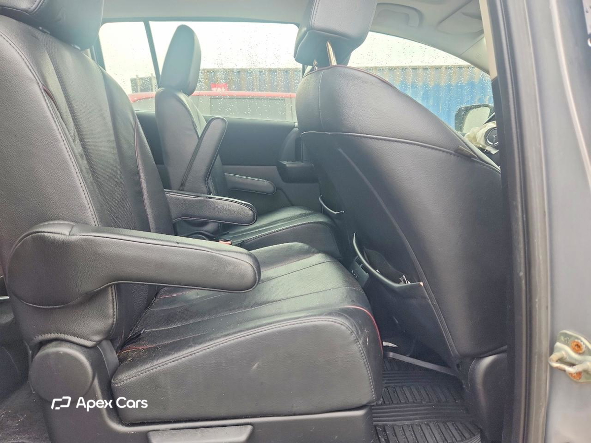 Mazda 5 2013