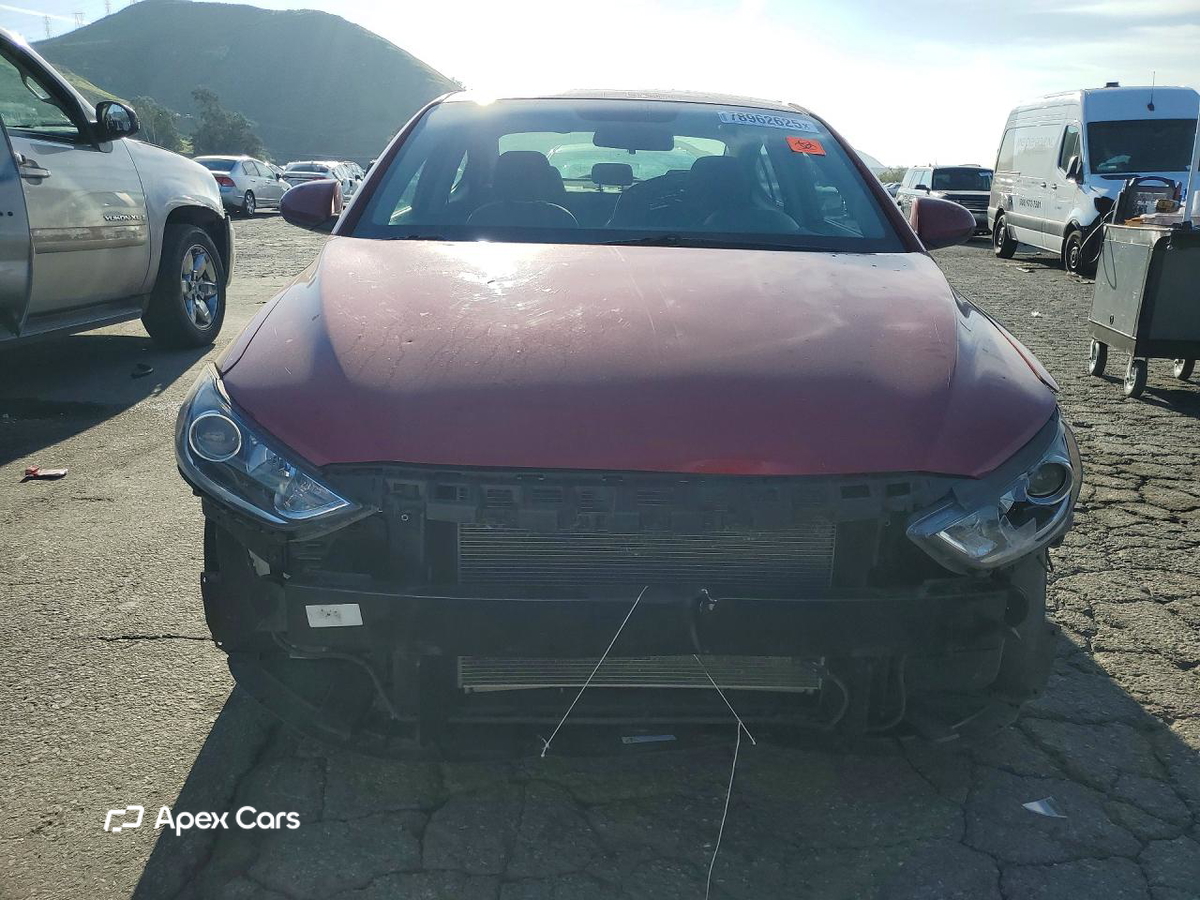 Hyundai Elantra 2018