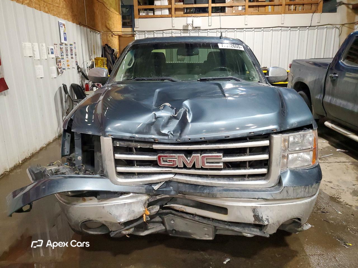 GMC Sierra 2013
