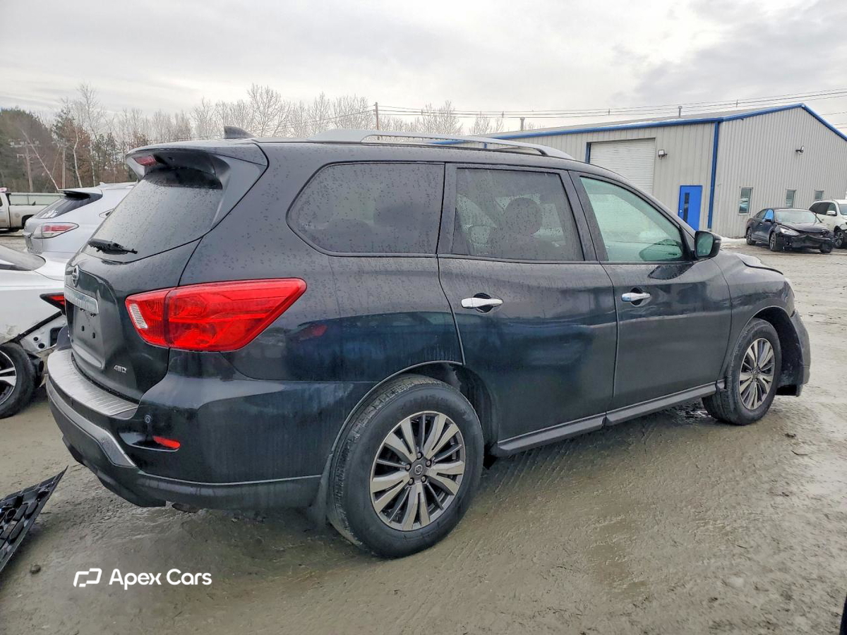 Nissan Pathfinder 2020