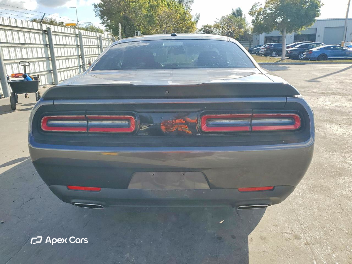 Dodge Challenger 2022