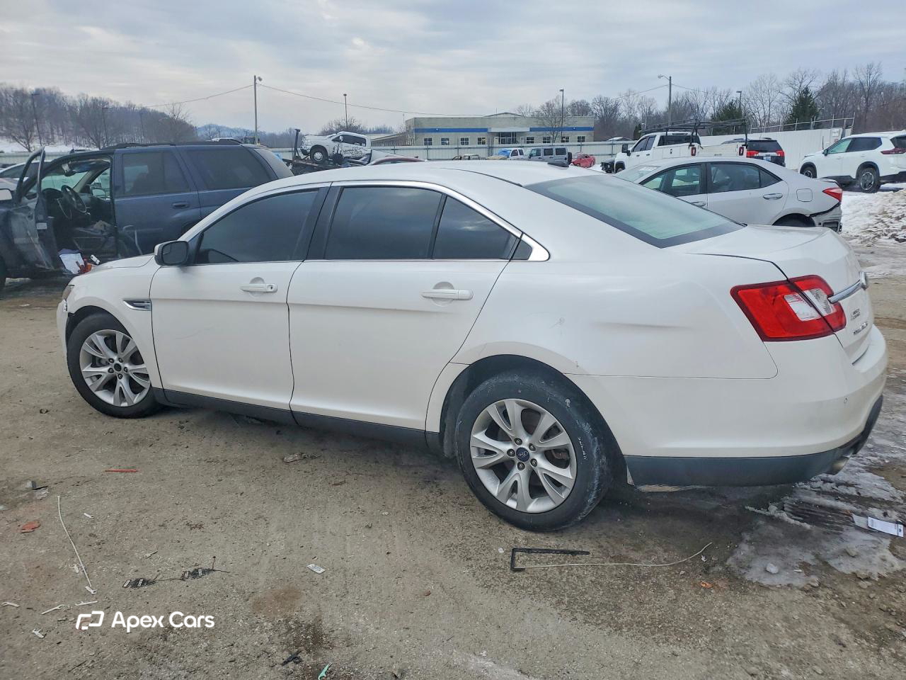Ford Taurus 2011