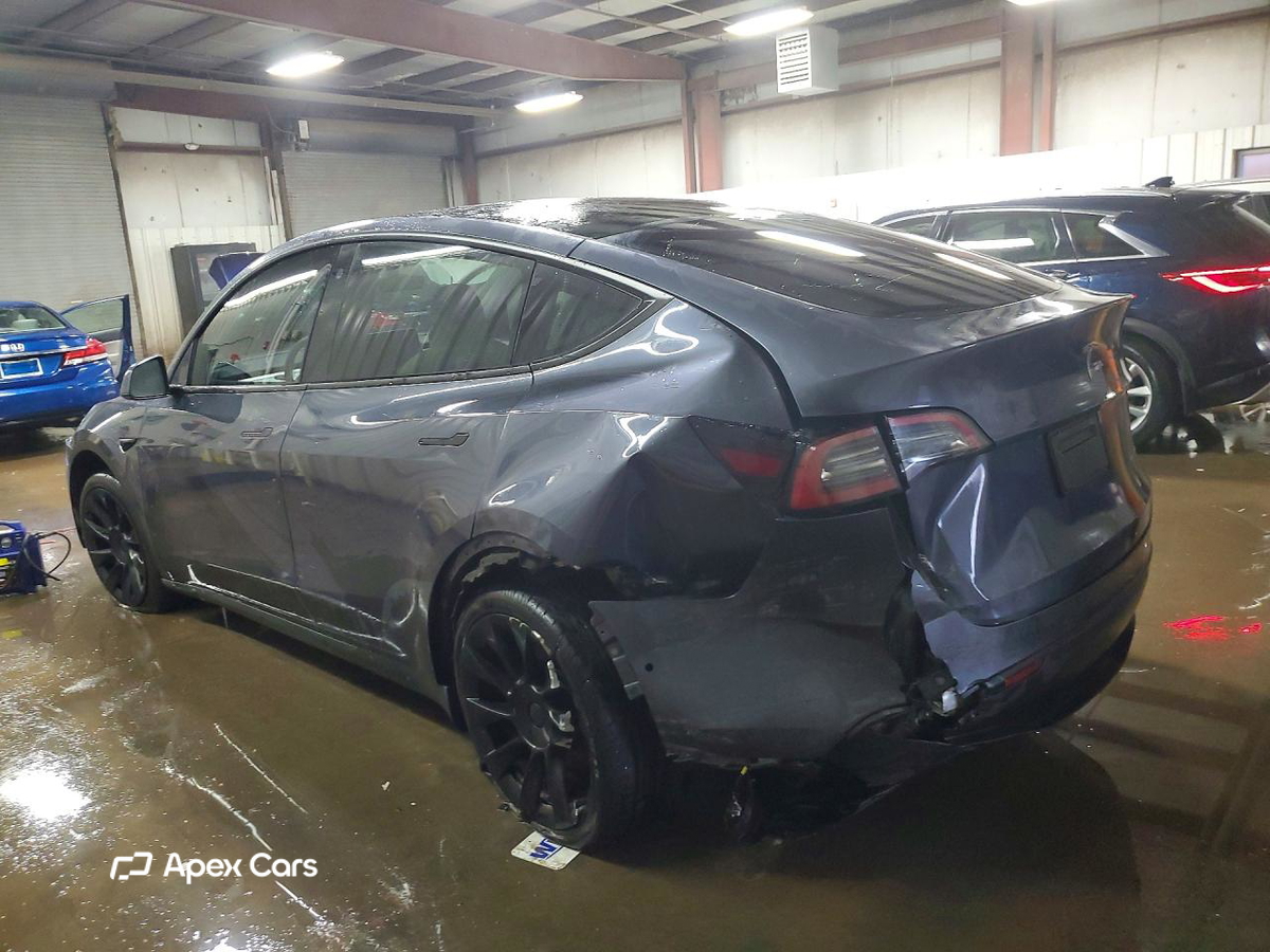 Tesla Model Y 2022
