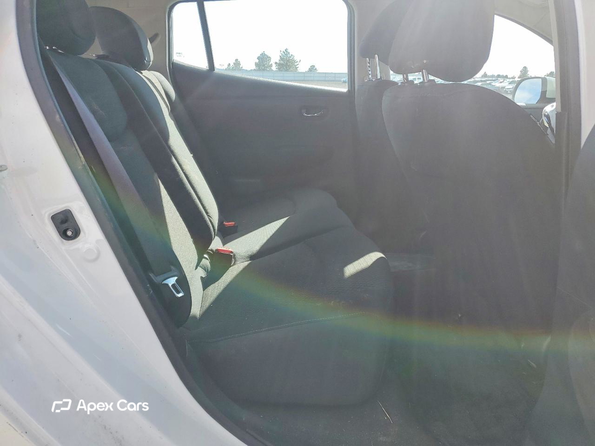 Nissan Leaf 2016