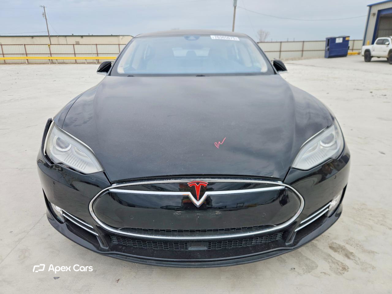 Tesla Model S 2015