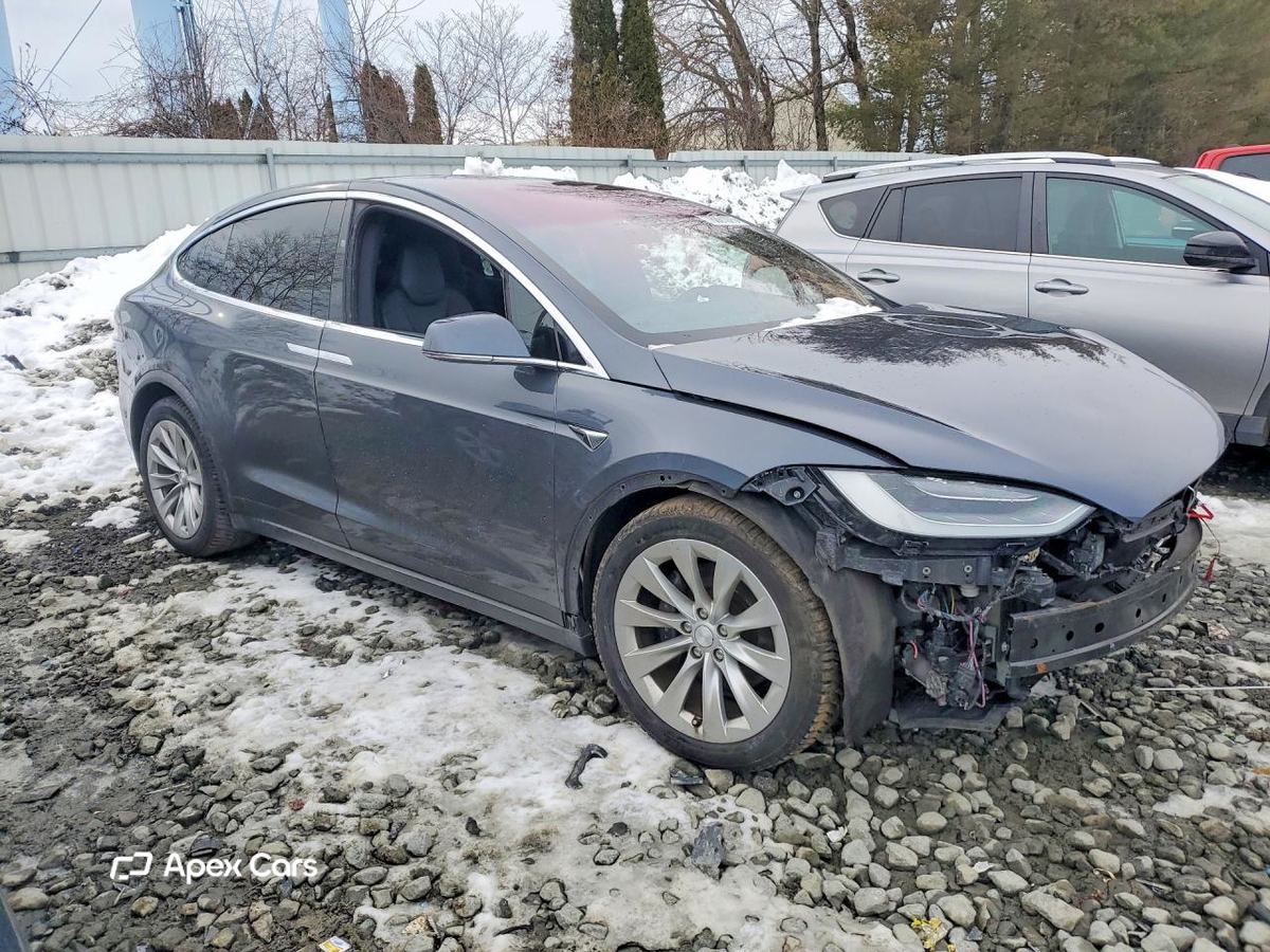 Tesla Model X 2017