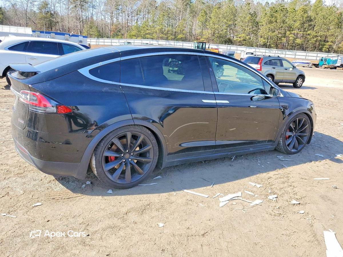 Tesla Model X 2017