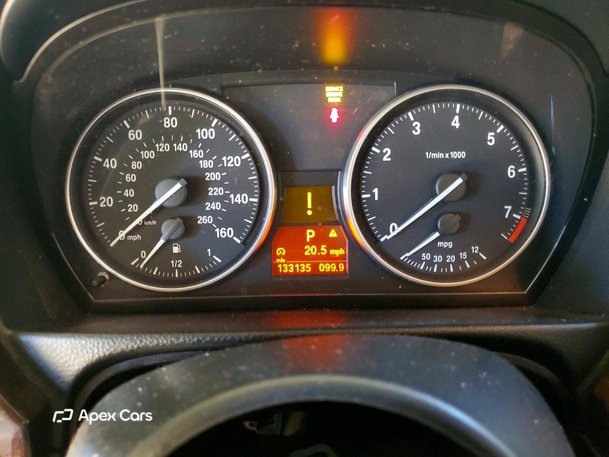 BMW Series 3 2010