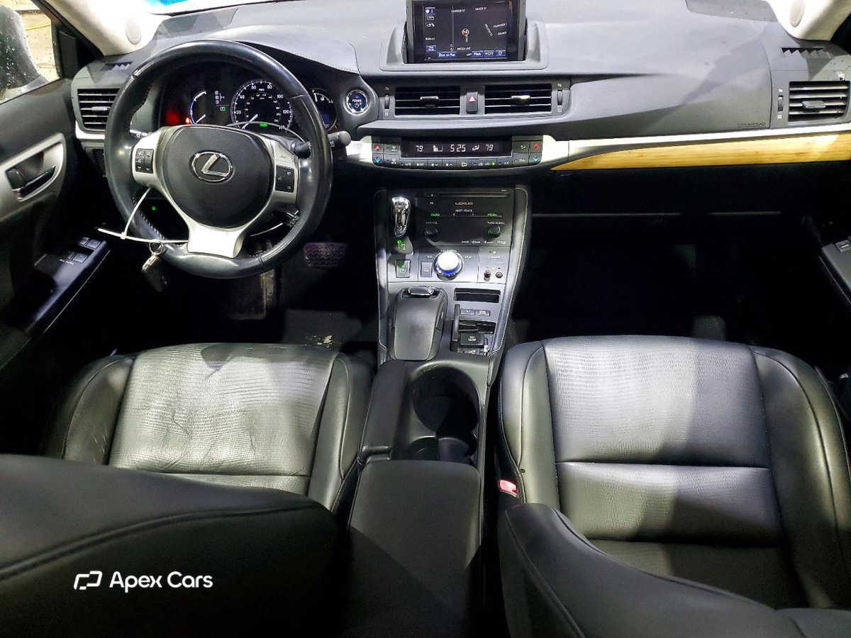 Lexus CT 2013