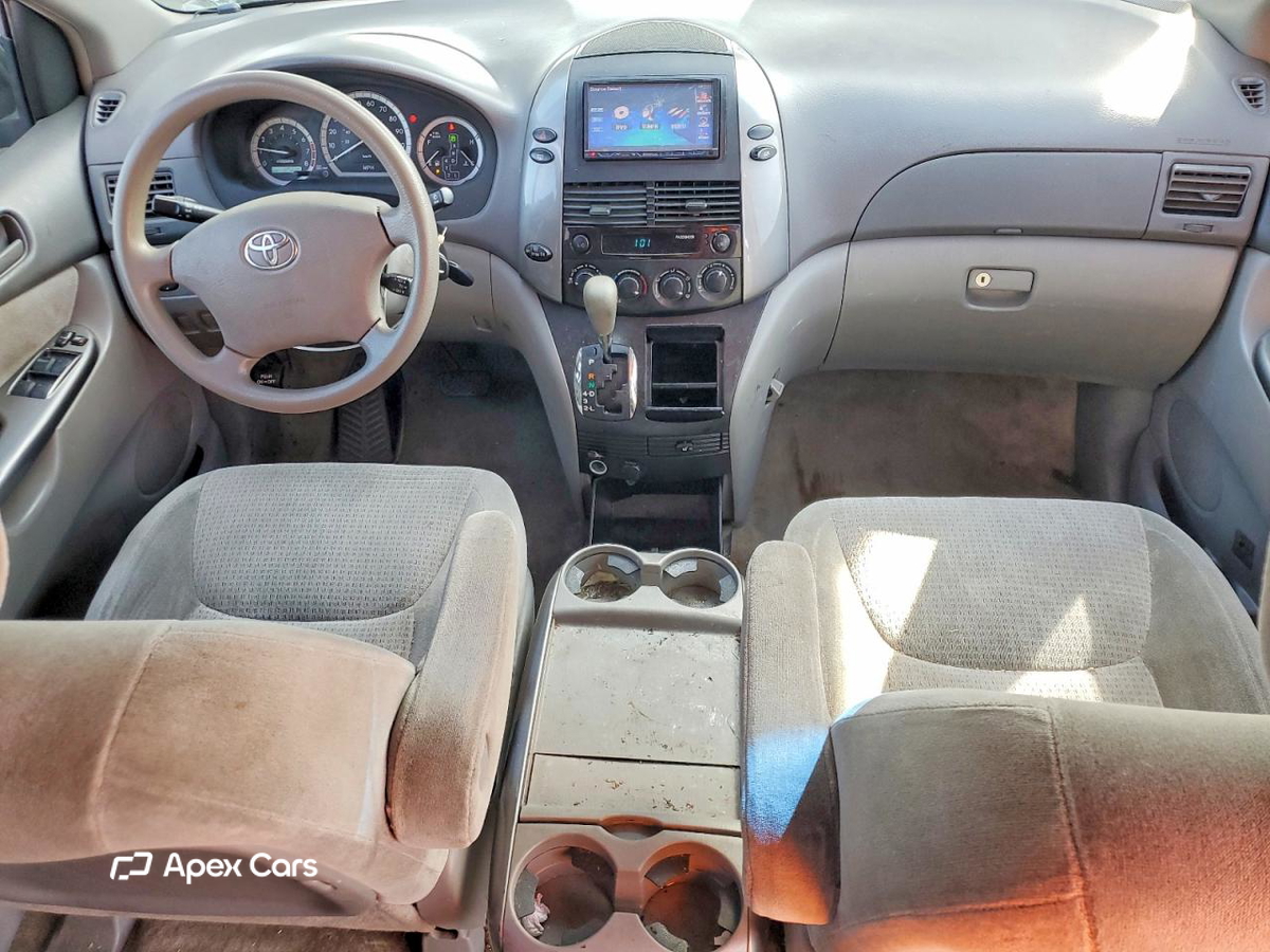 Toyota Sienna 2007