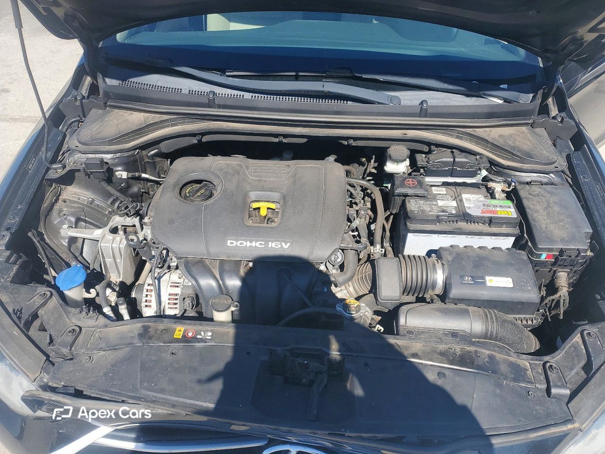 Hyundai Elantra 2018