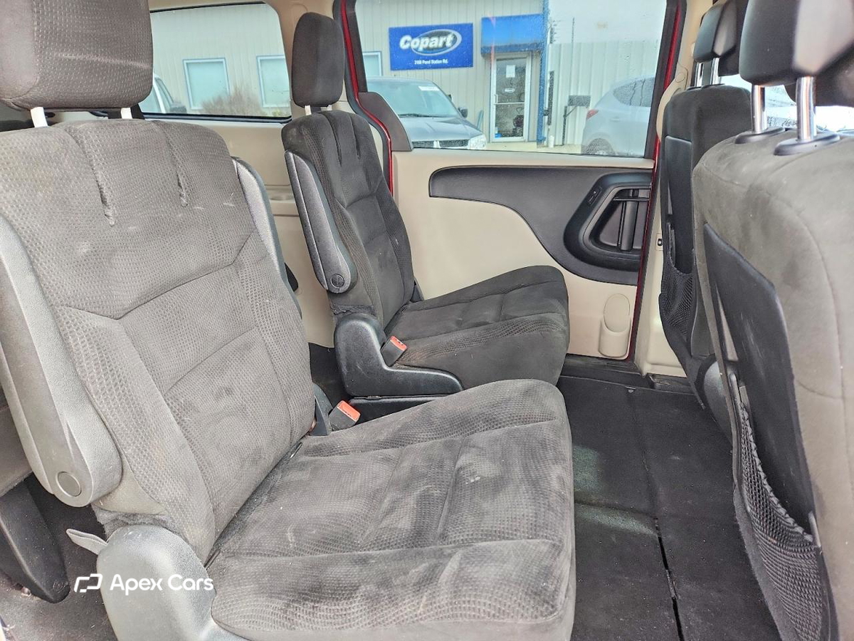 Dodge Caravan 2015