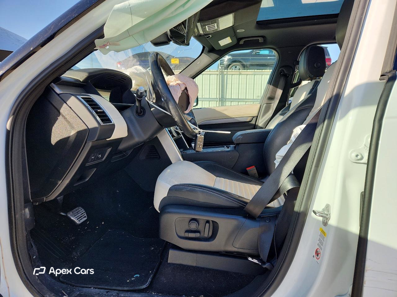 Land Rover Discovery 2022
