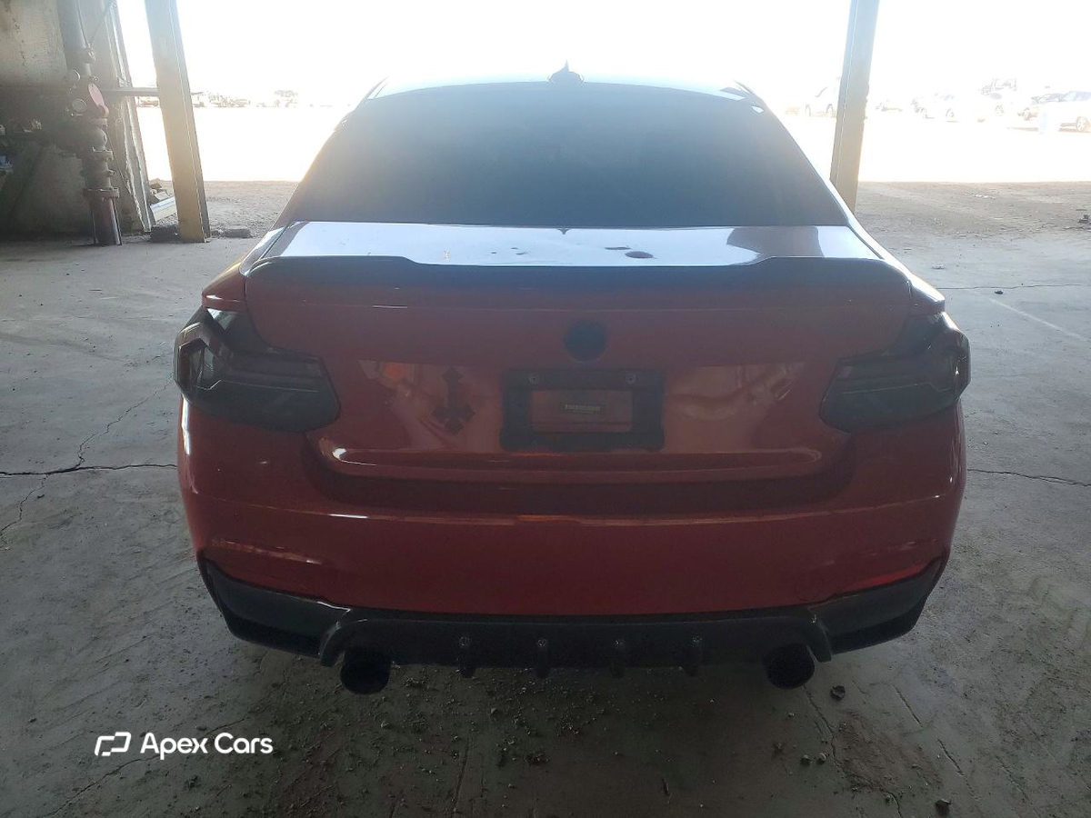 BMW M2 2016