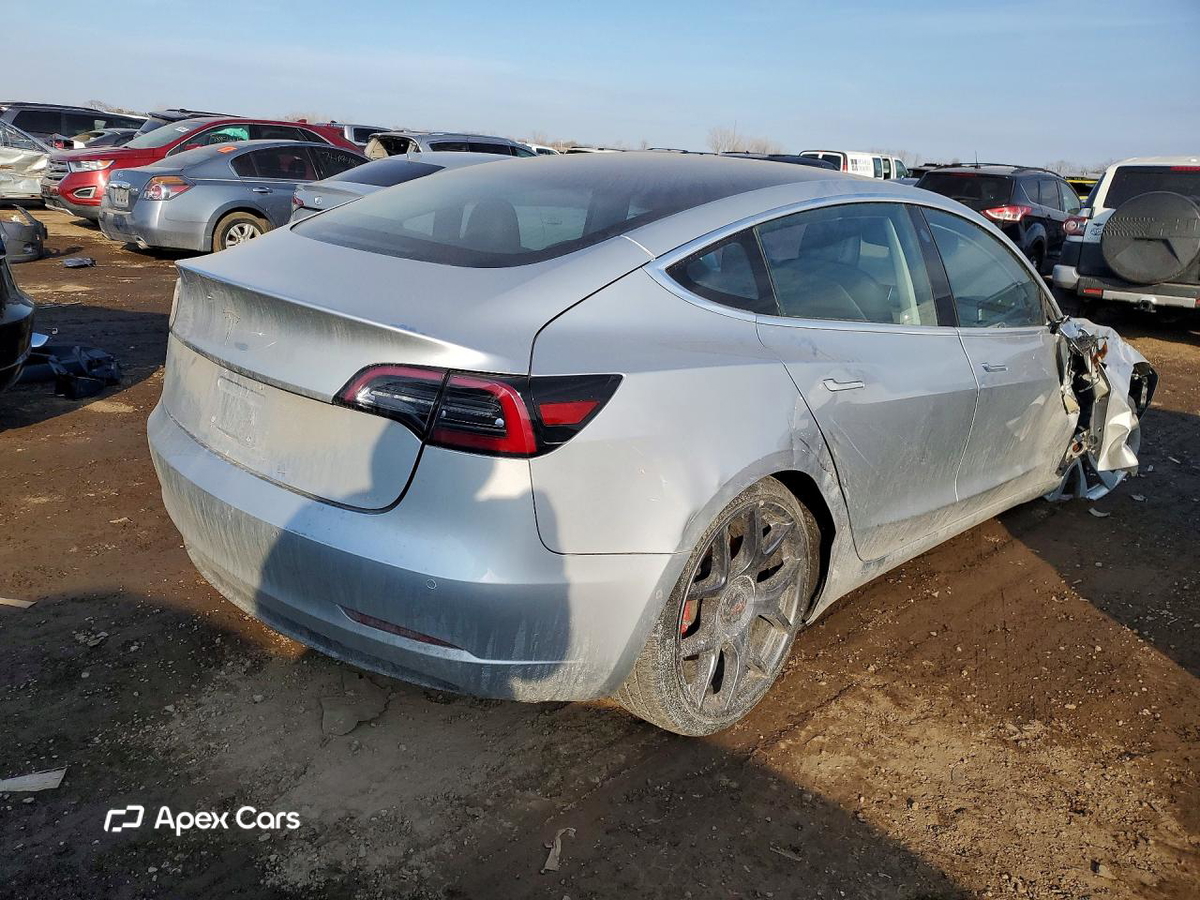 Tesla Model 3 2018