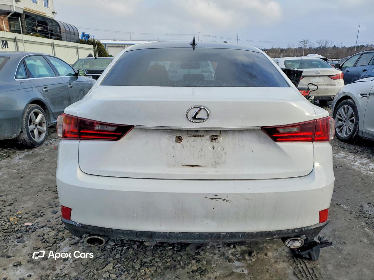 Lexus IS 2014