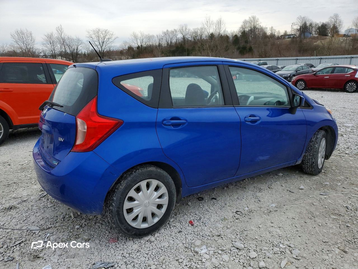 Nissan Versa 2016